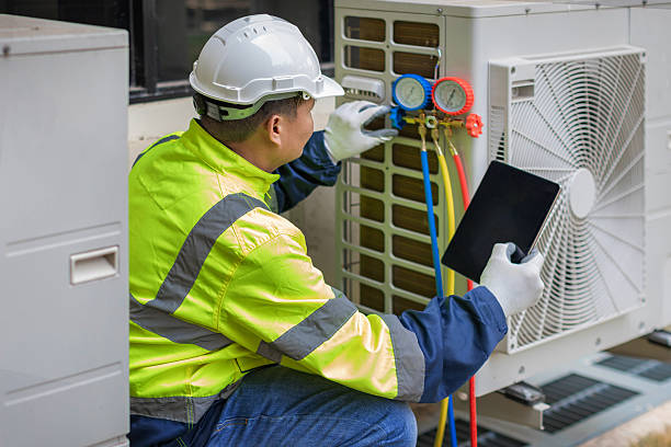 Professional Hvac Installation technician working in Bellport, NY